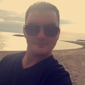 Meet your Posher, Jason